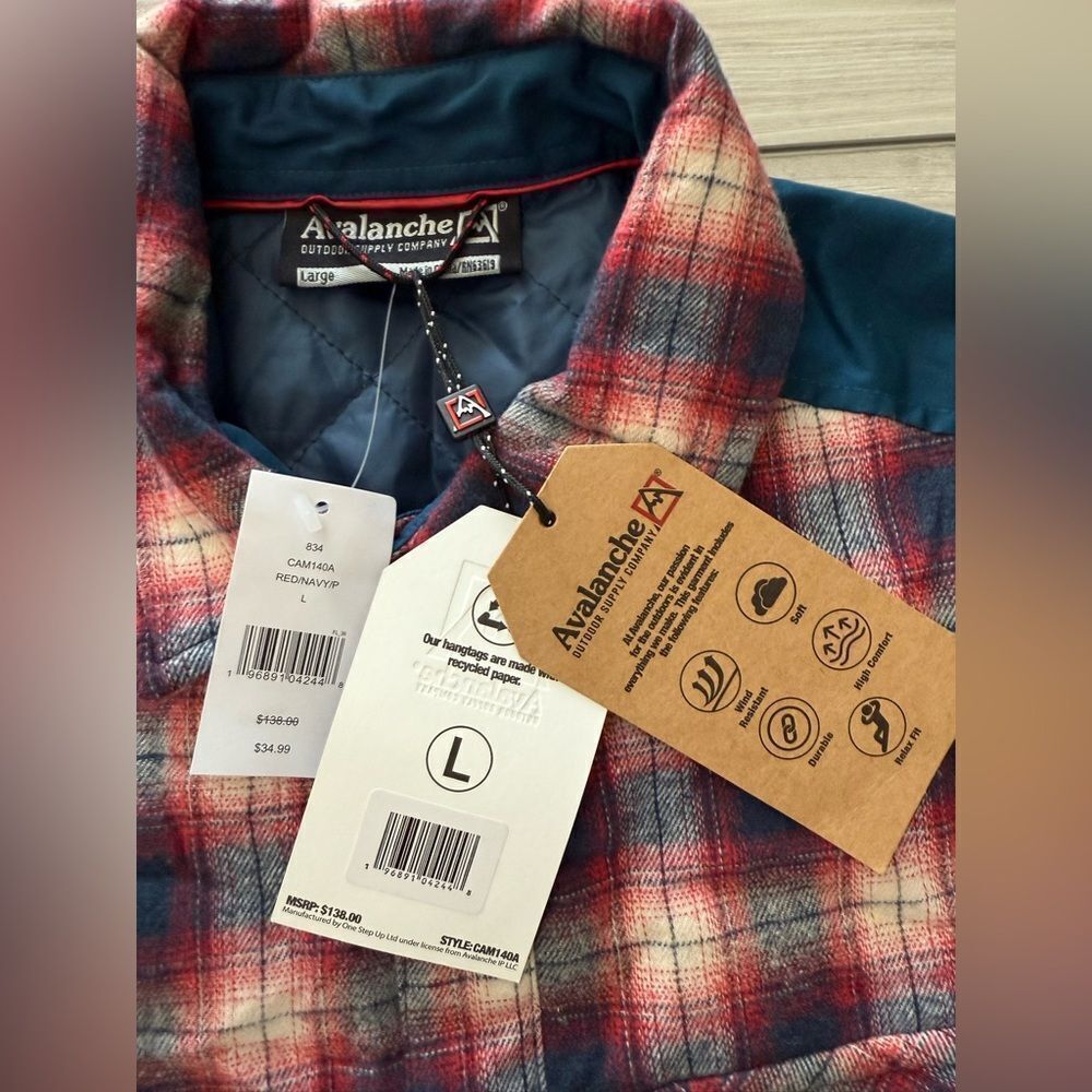 Avalanche Men Regular Fit Long Sleeves Checkered Casual Shirt Navy Large NWT - Picture 6 of 8